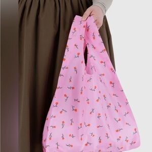 BAGGU Standard Size Bag in Painted Wildflower